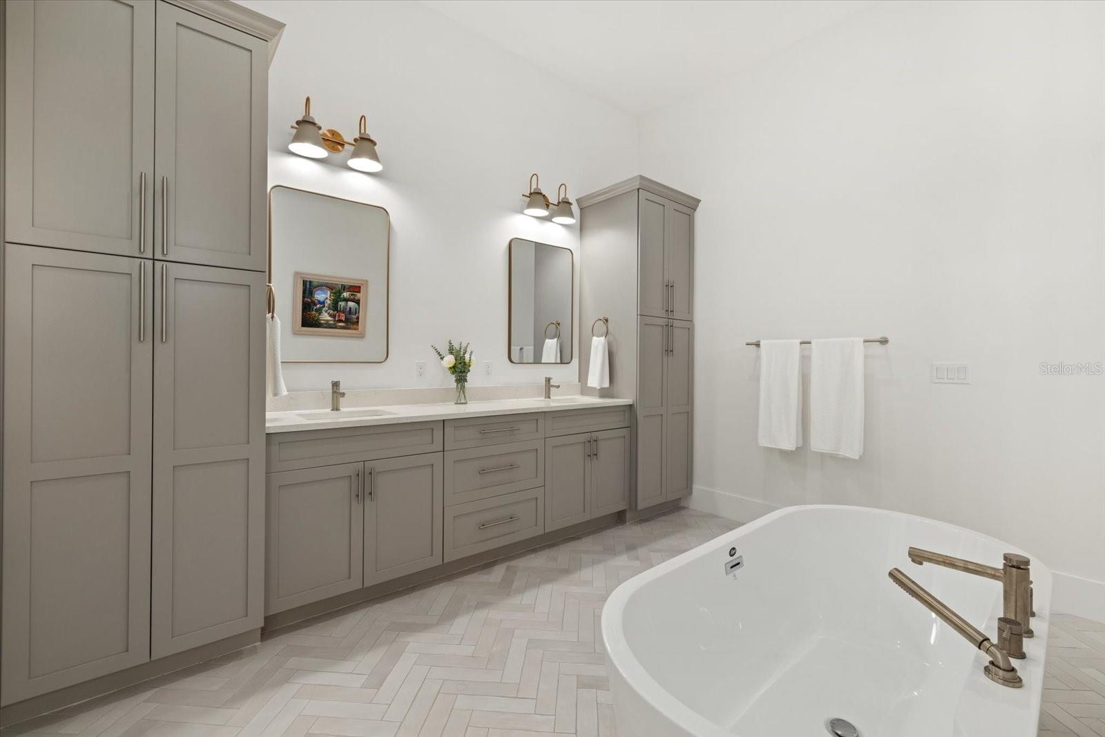 1831 RIO VISTA TER — photo 34