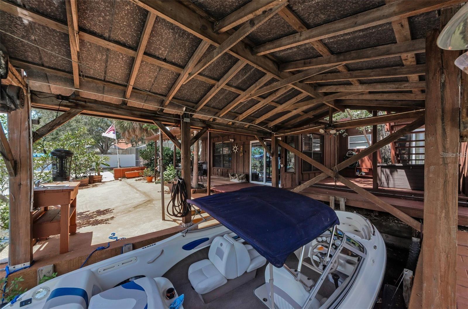 2602 CYPRUS DR — photo 44