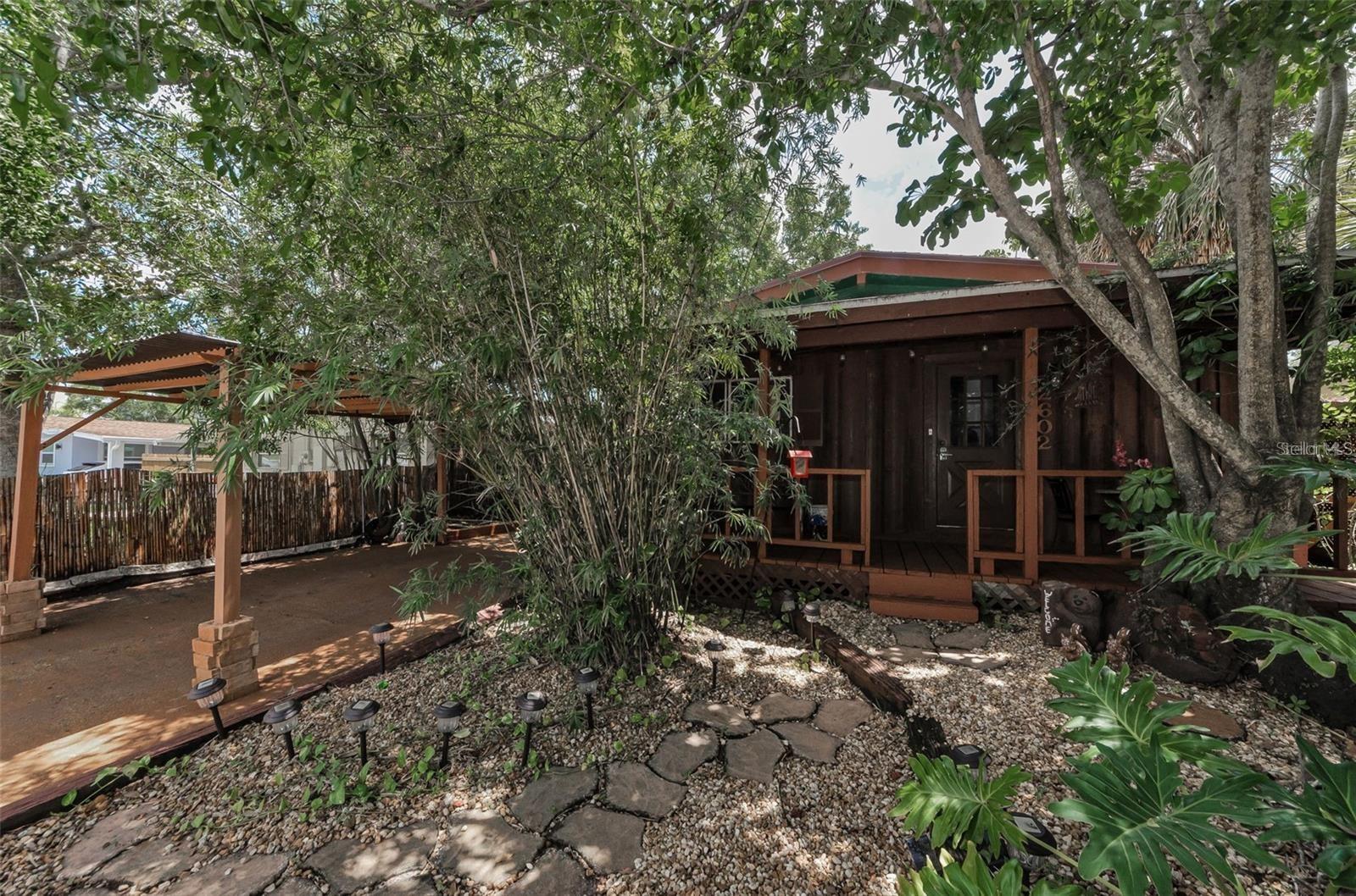 2602 CYPRUS DR — photo 2