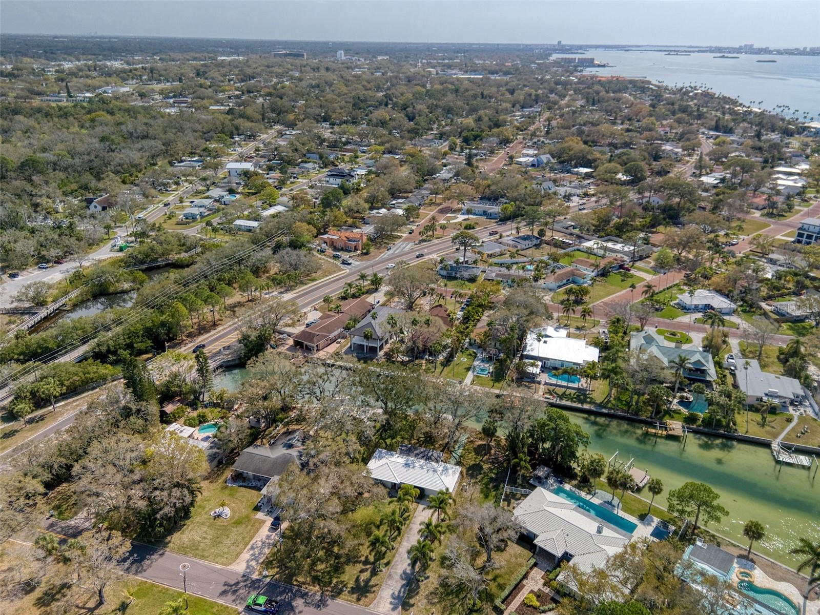 5 SHORE DR — photo 24