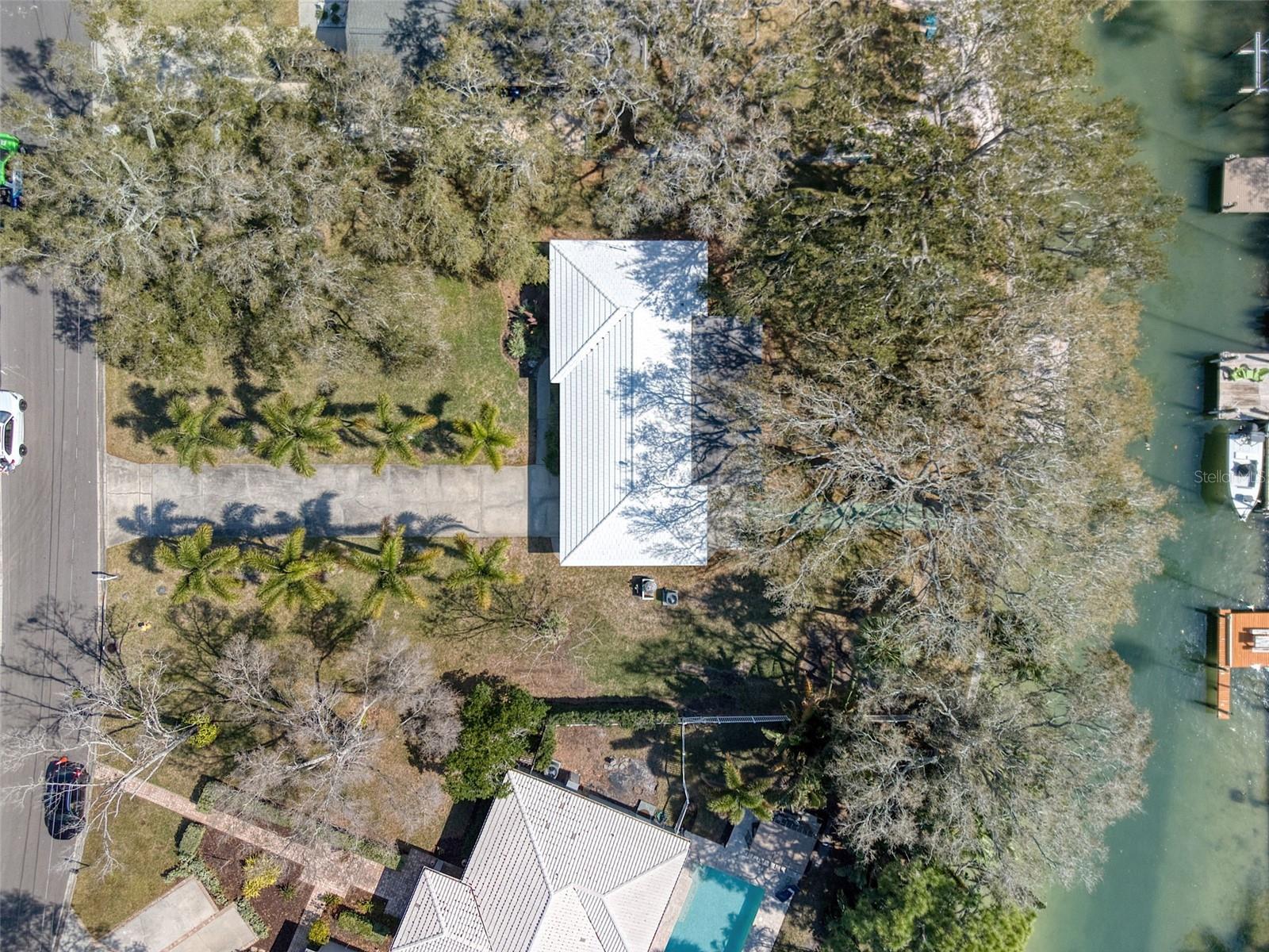 5 SHORE DR — photo 19