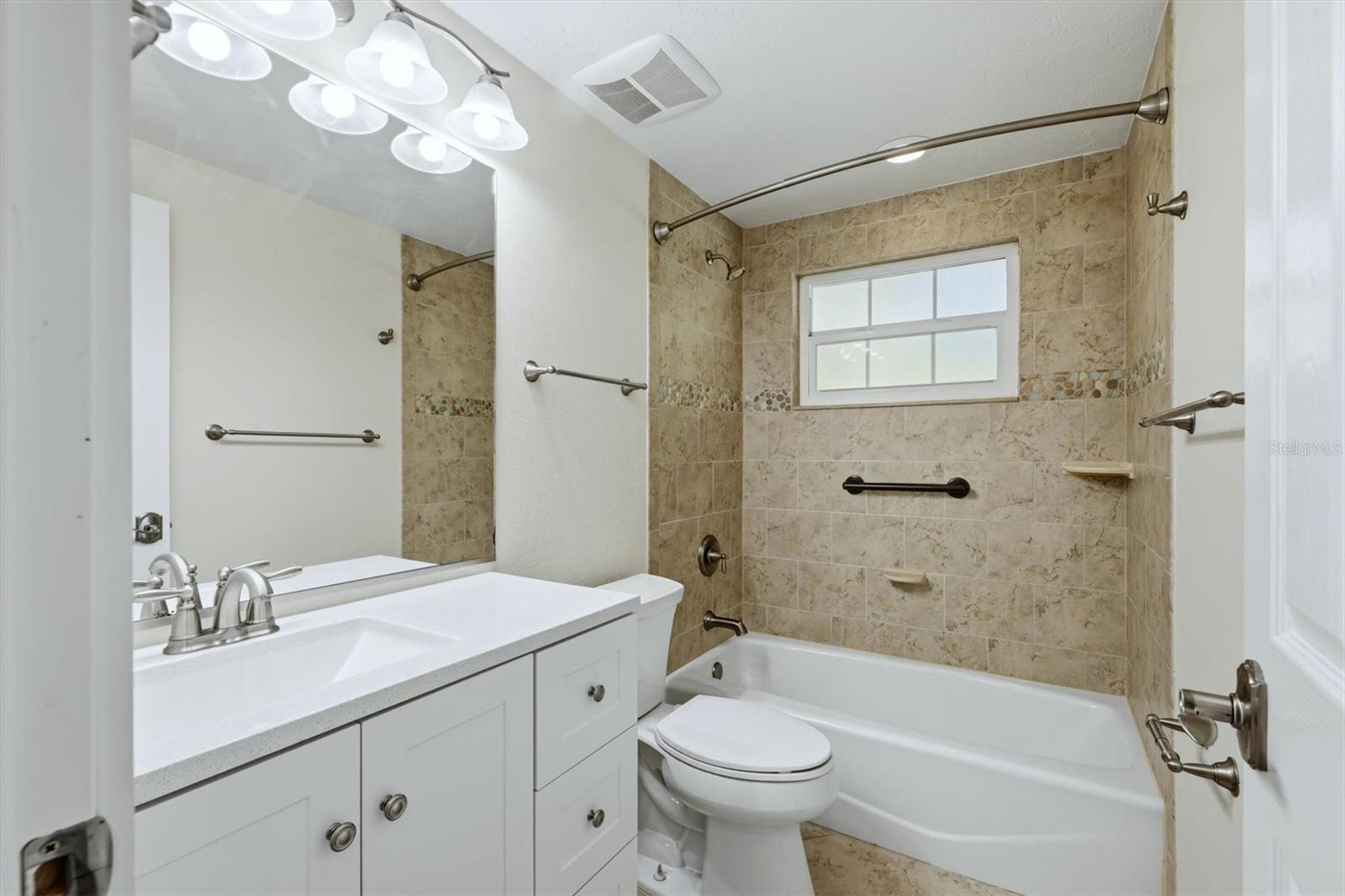 5803 DE PALMAS AVE — photo 25