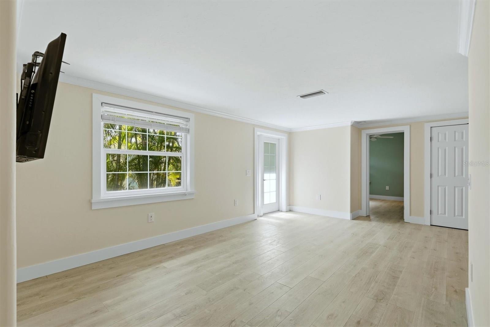 5803 DE PALMAS AVE — photo 15