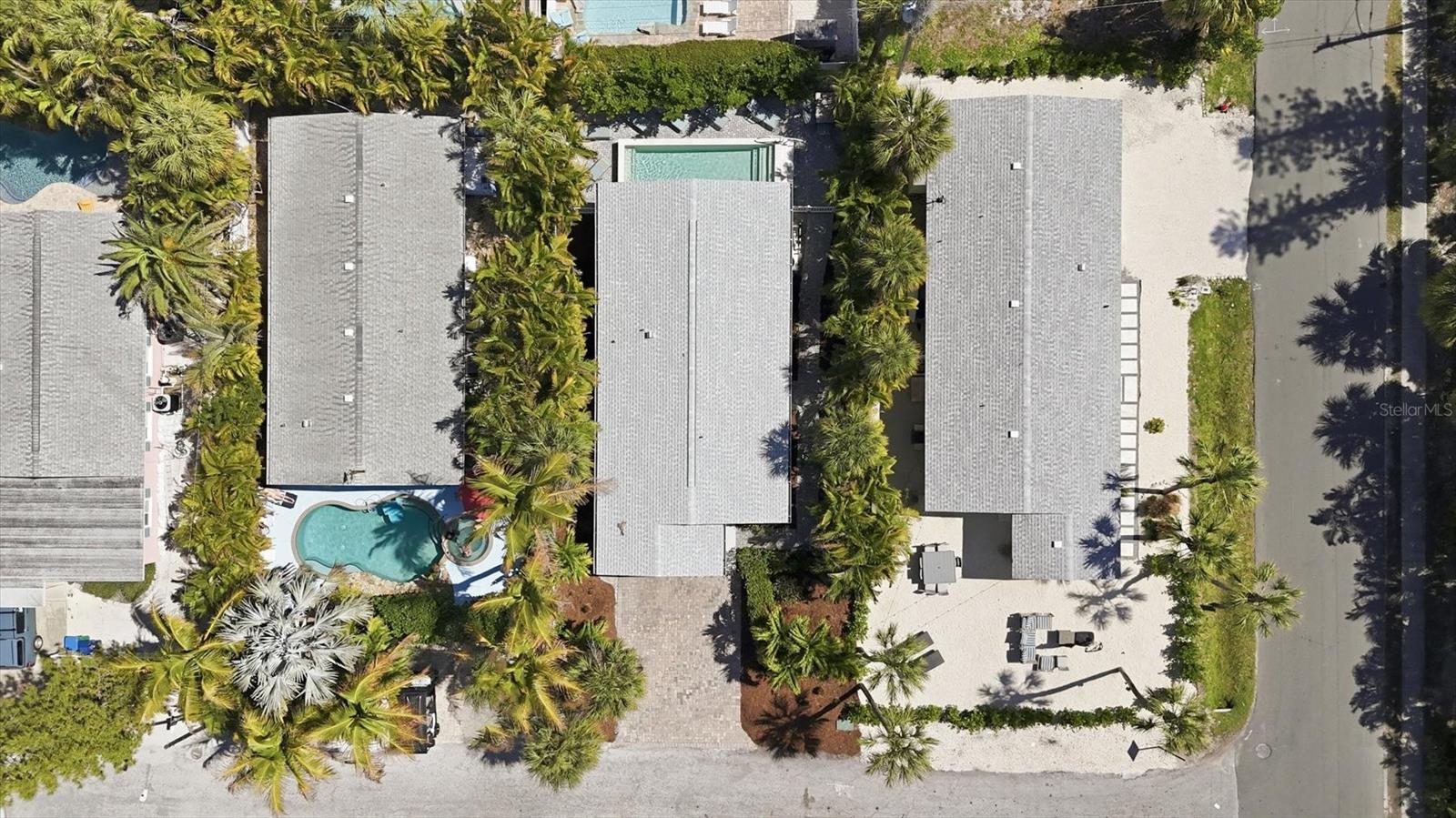 5803 DE PALMAS AVE — photo 40
