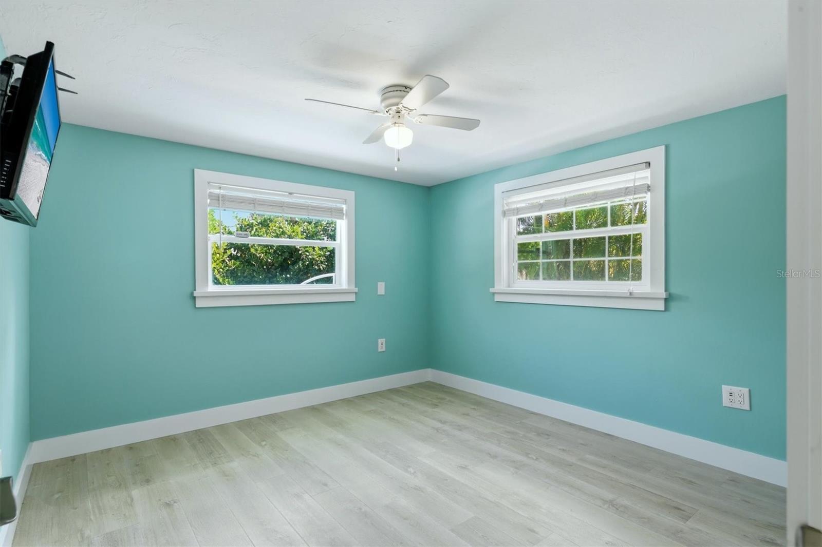 5803 DE PALMAS AVE — photo 21
