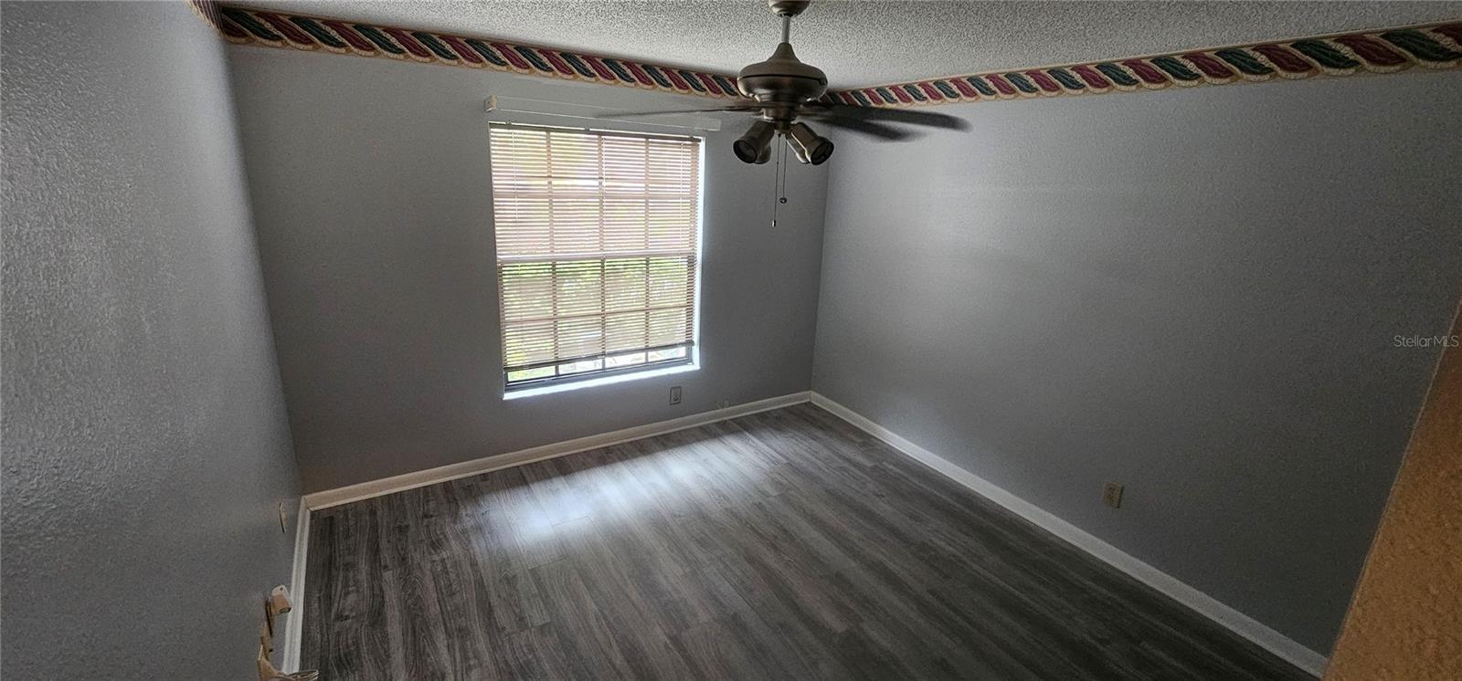 4075 SHORESIDE CIR — photo 23