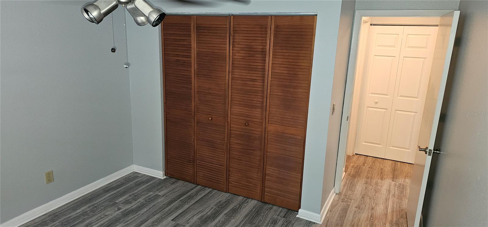 4075 SHORESIDE CIR — photo 24