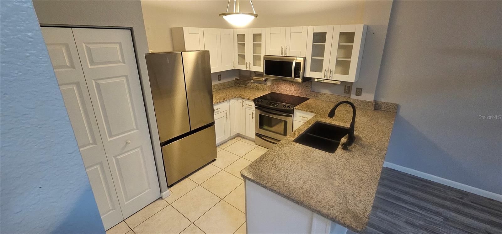 4075 SHORESIDE CIR — photo 10