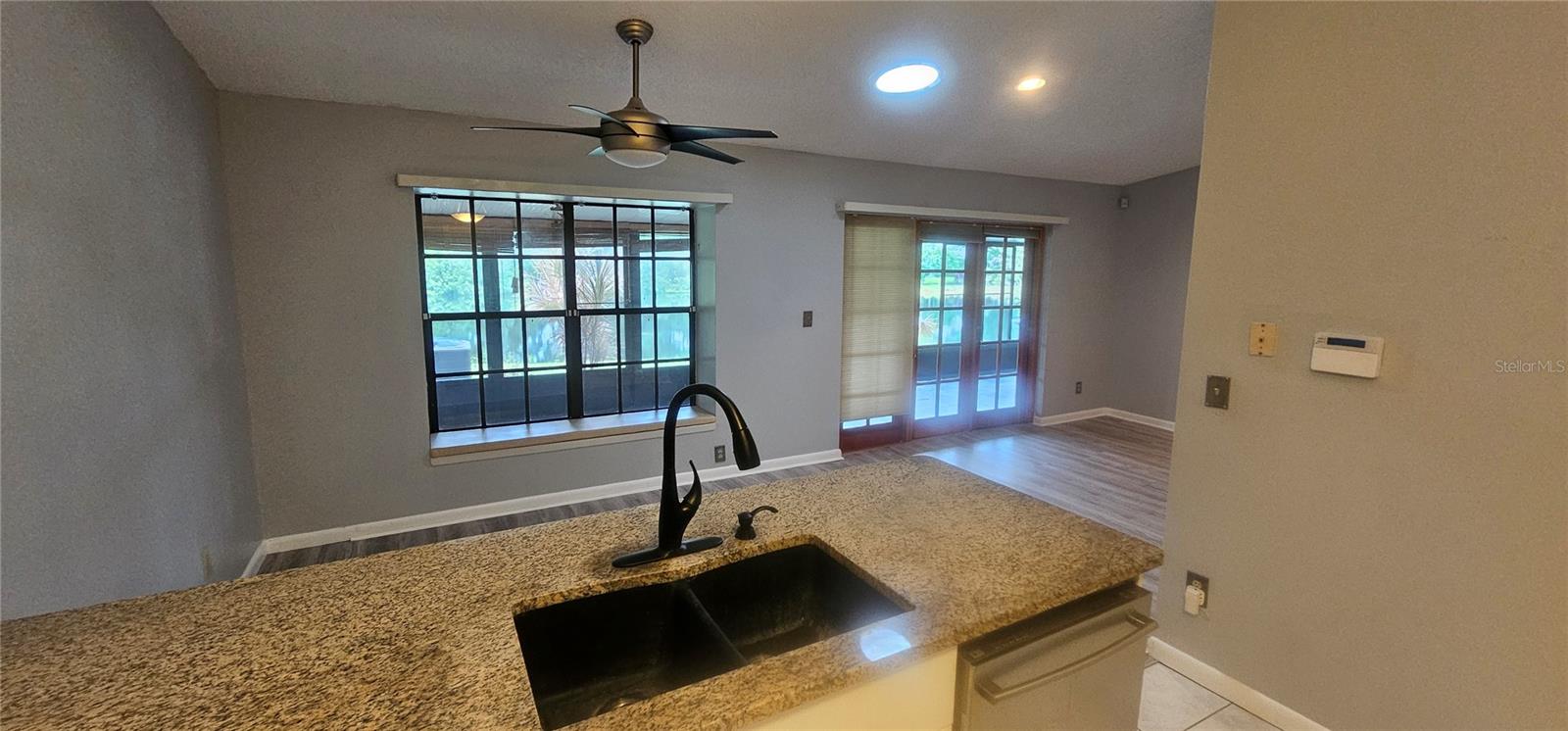 4075 SHORESIDE CIR — photo 13