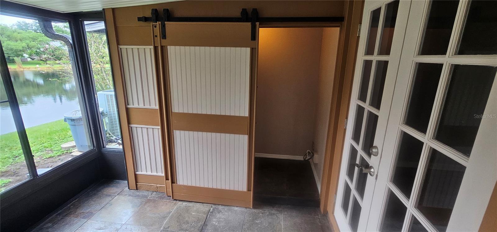 4075 SHORESIDE CIR — photo 32
