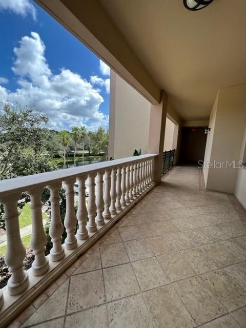 7710 LAKE VISTA CT #303 — photo 2