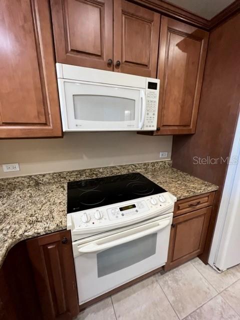 7710 LAKE VISTA CT #303 — photo 7