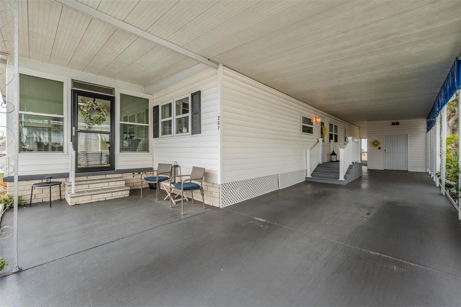 257 SAGO PALM ST — photo 3