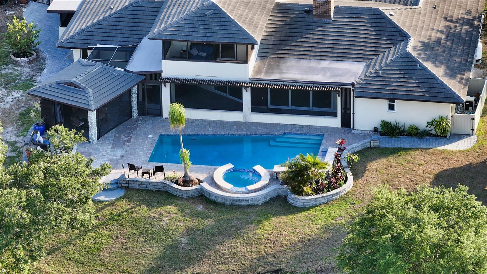 5500 MERRIMAC DR — photo 51