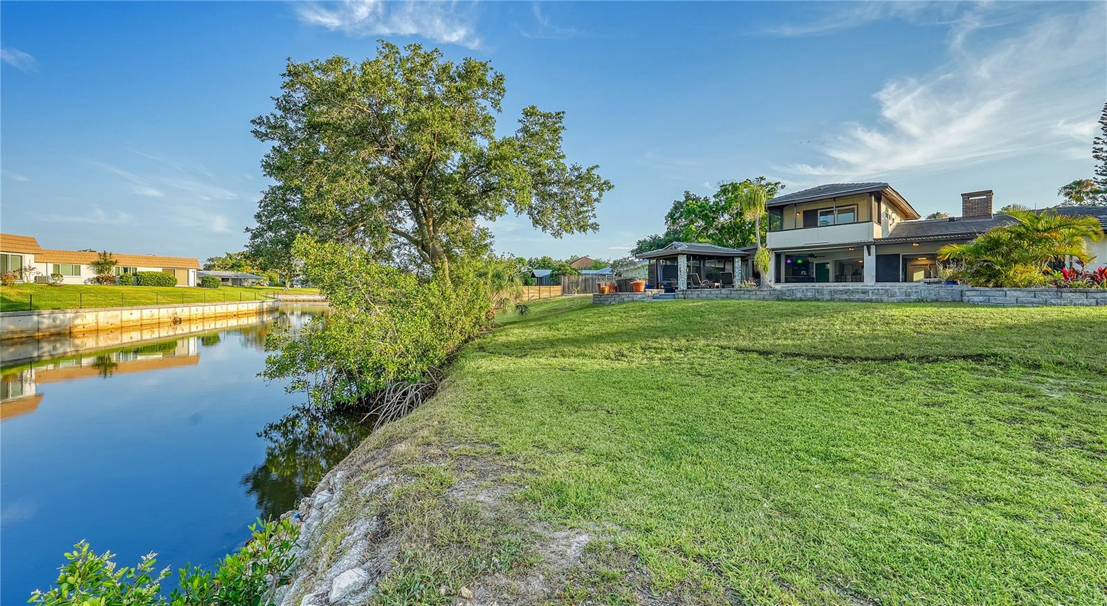 5500 MERRIMAC DR — photo 49