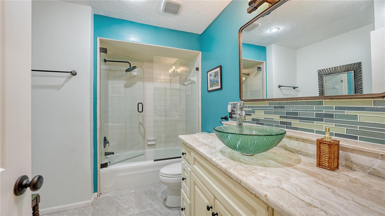 5500 MERRIMAC DR — photo 24
