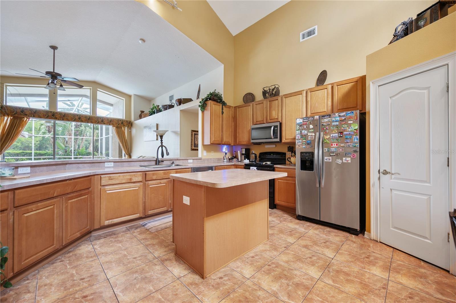 101 KIANA DR — photo 16