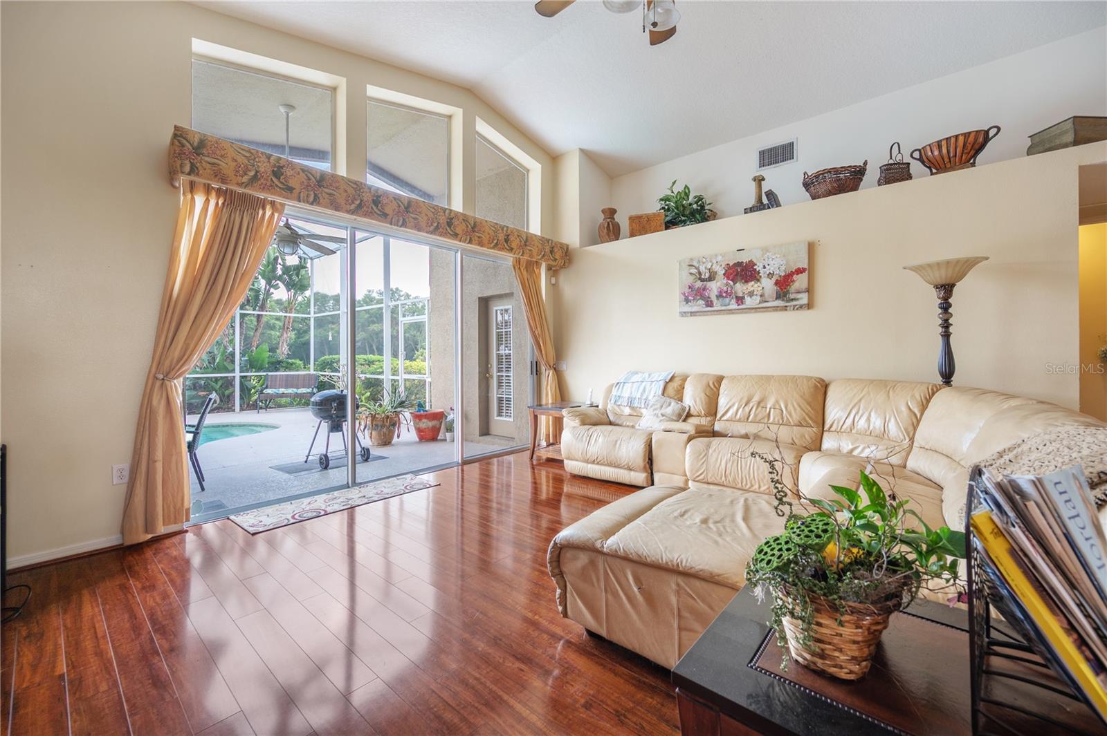 101 KIANA DR — photo 9