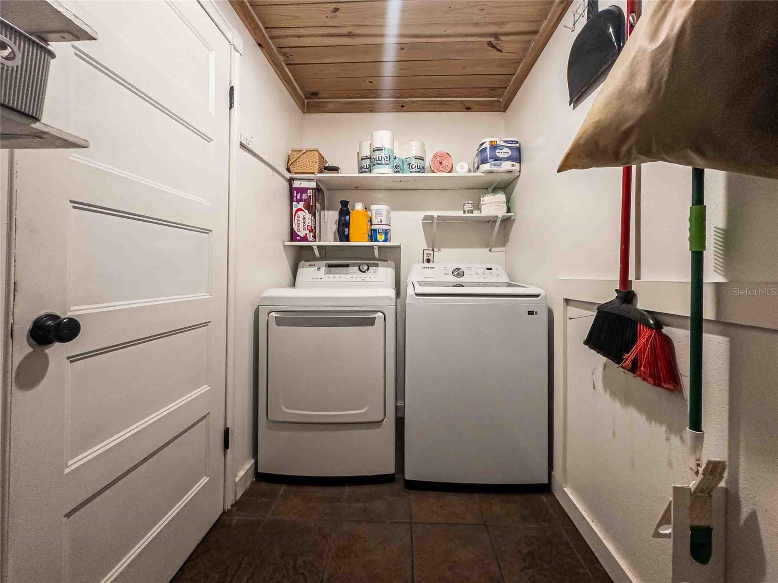 21855 OCEAN PINES DR — photo 27