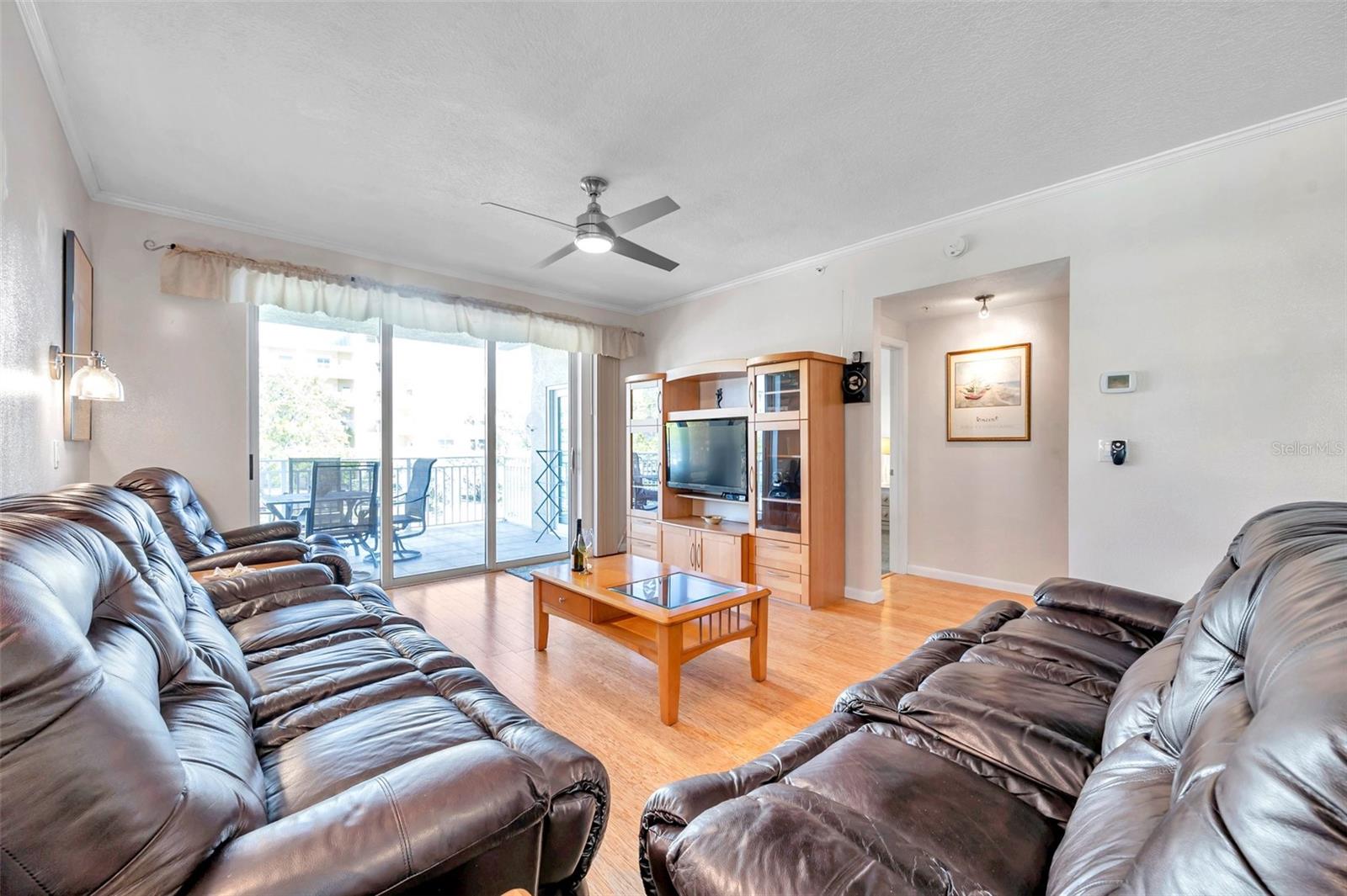 399 150TH AVE #101 — photo 8