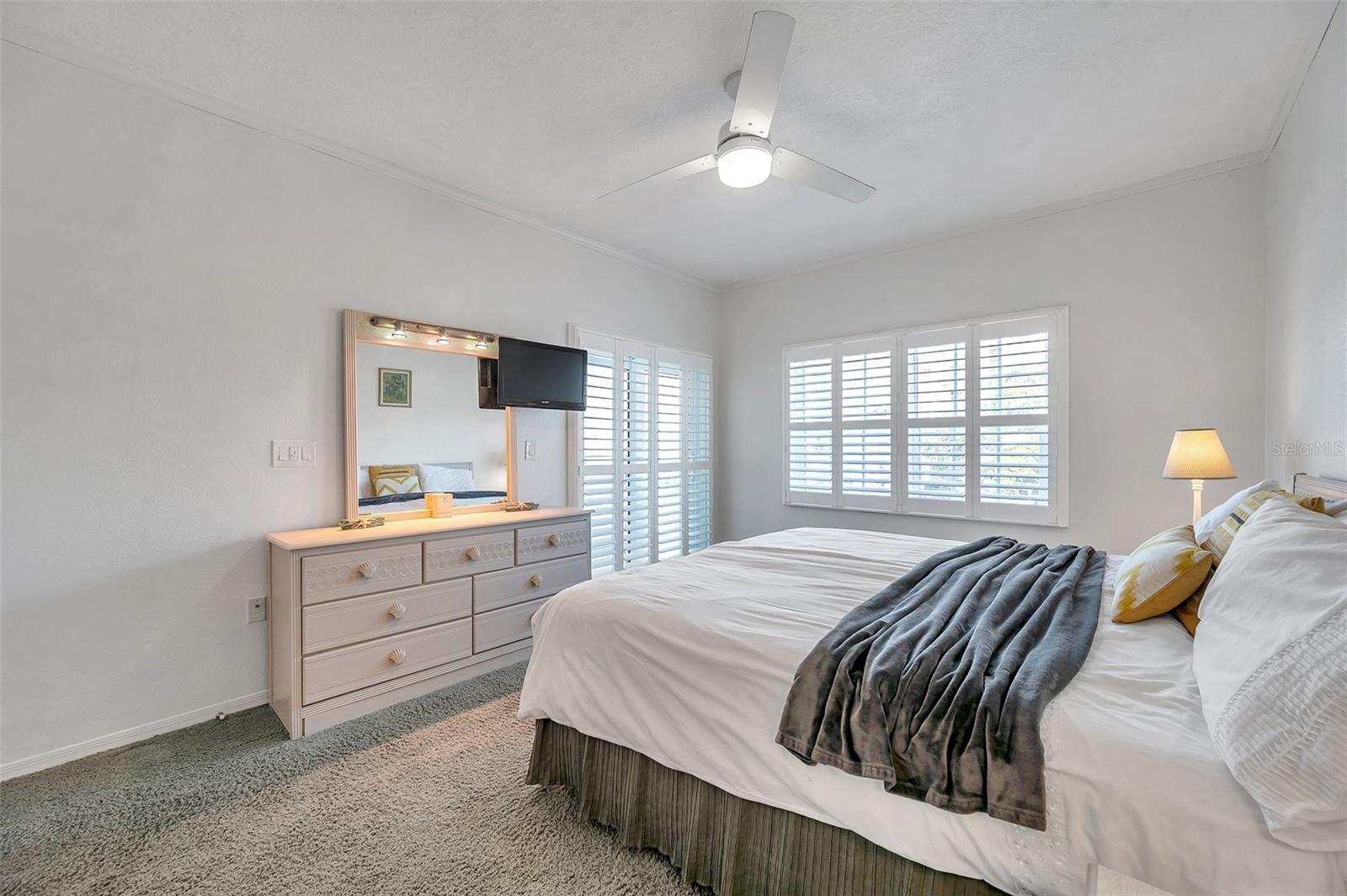 399 150TH AVE #101 — photo 31
