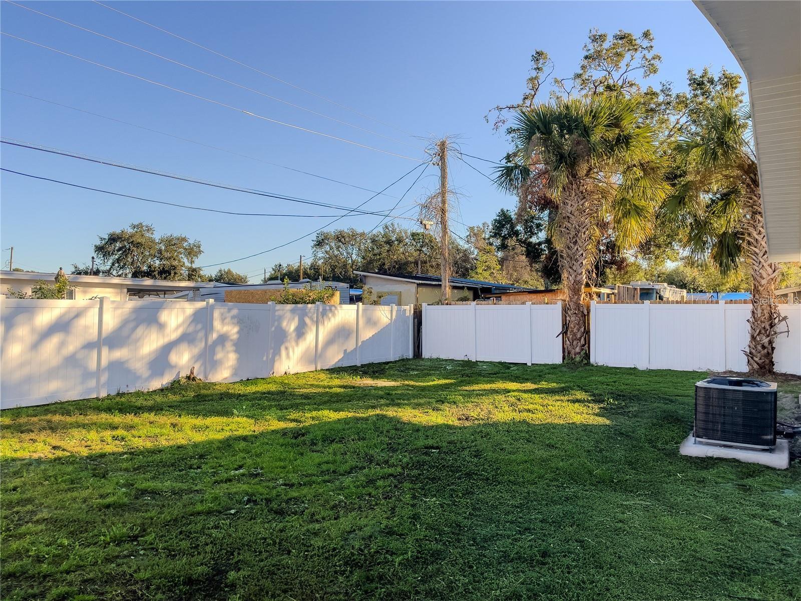 5516 GOLDEN DR — photo 30