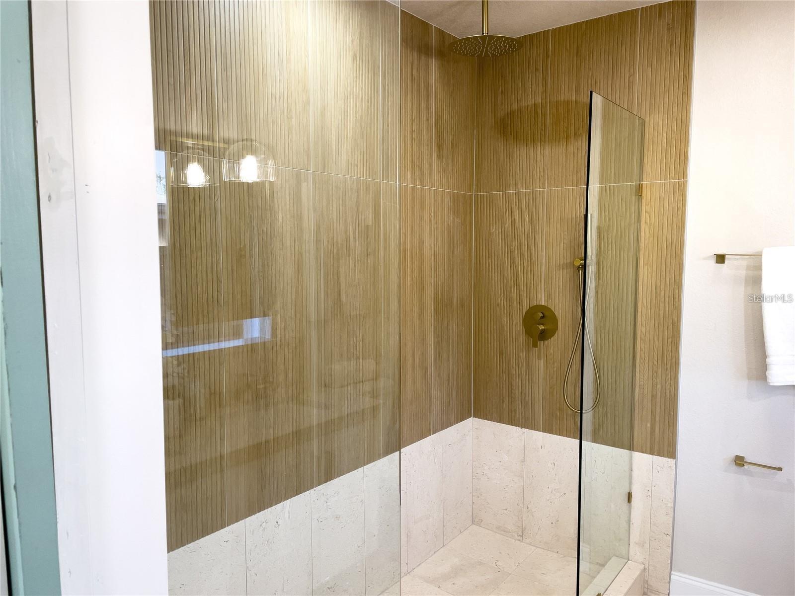 5516 GOLDEN DR — photo 22