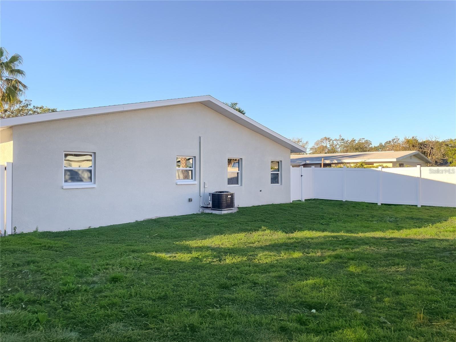 5516 GOLDEN DR — photo 31