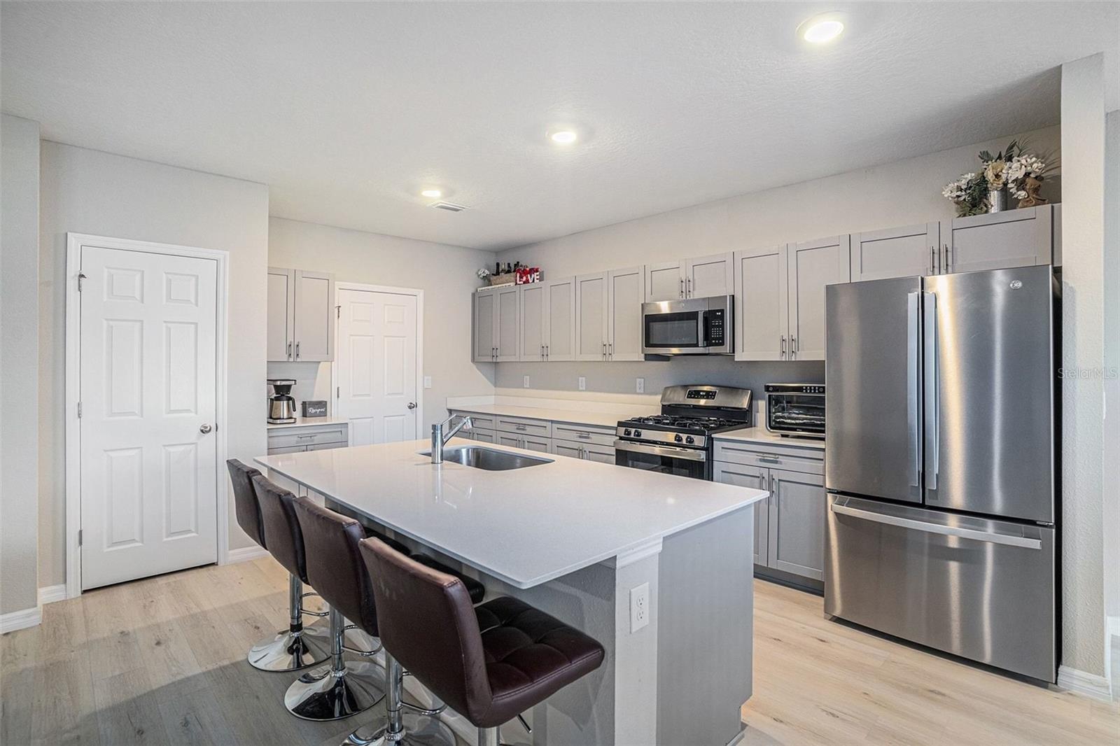 12940 HAWKSTONE TRAIL BLVD — photo 2