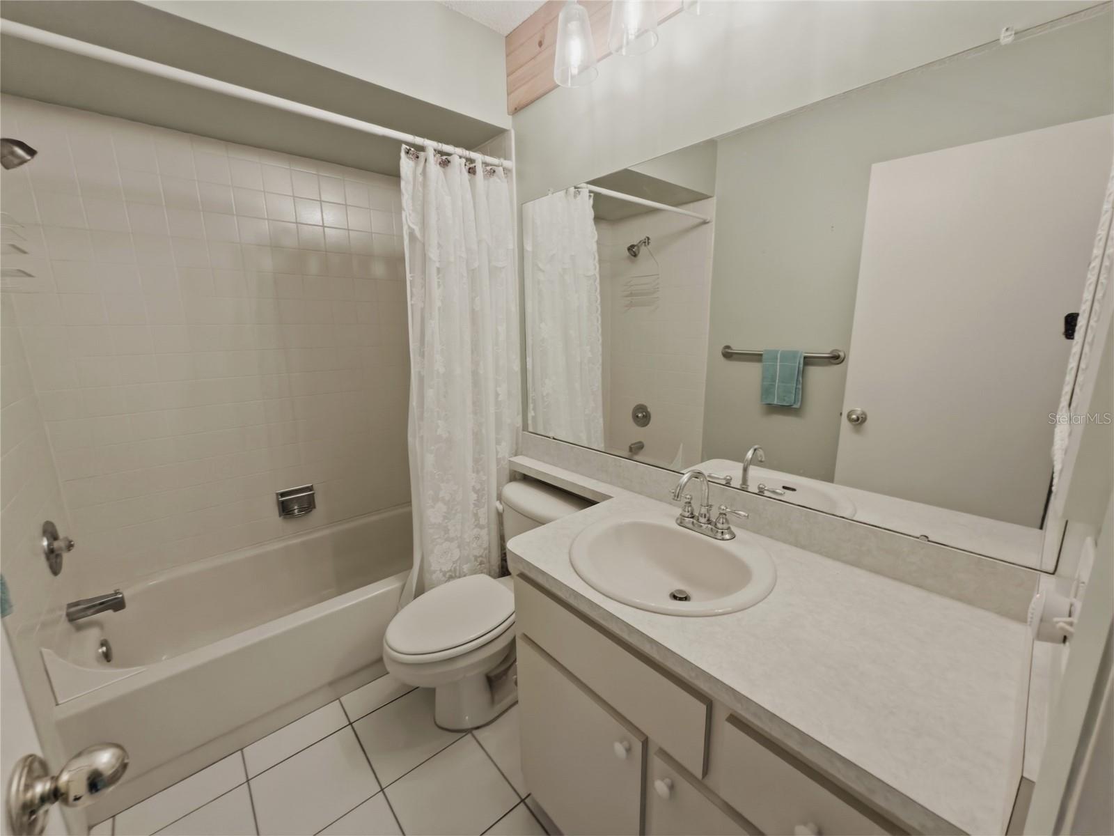 7535 GREYSTONE DR — photo 24