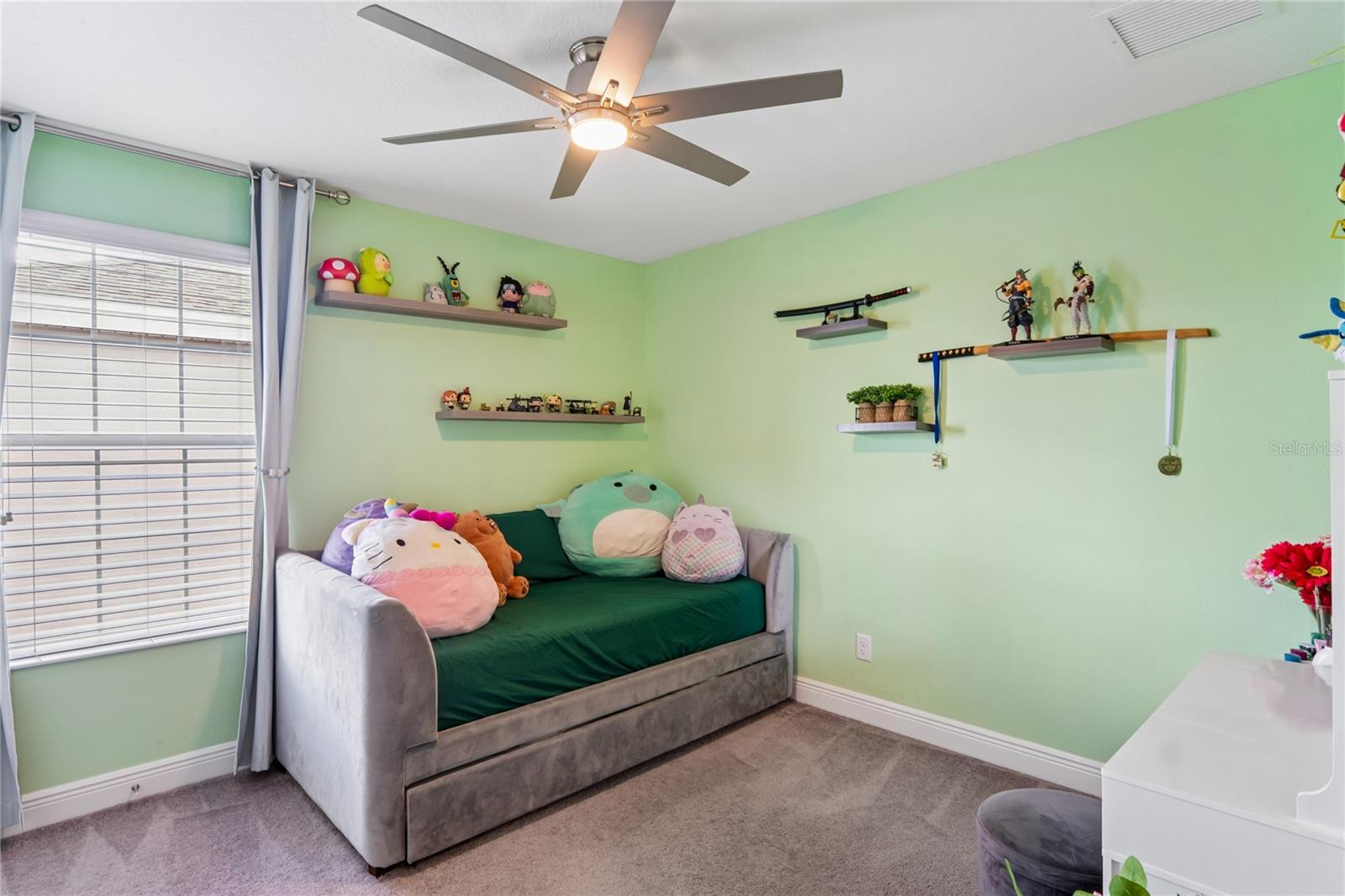 4124 CADENCE LOOP — photo 33