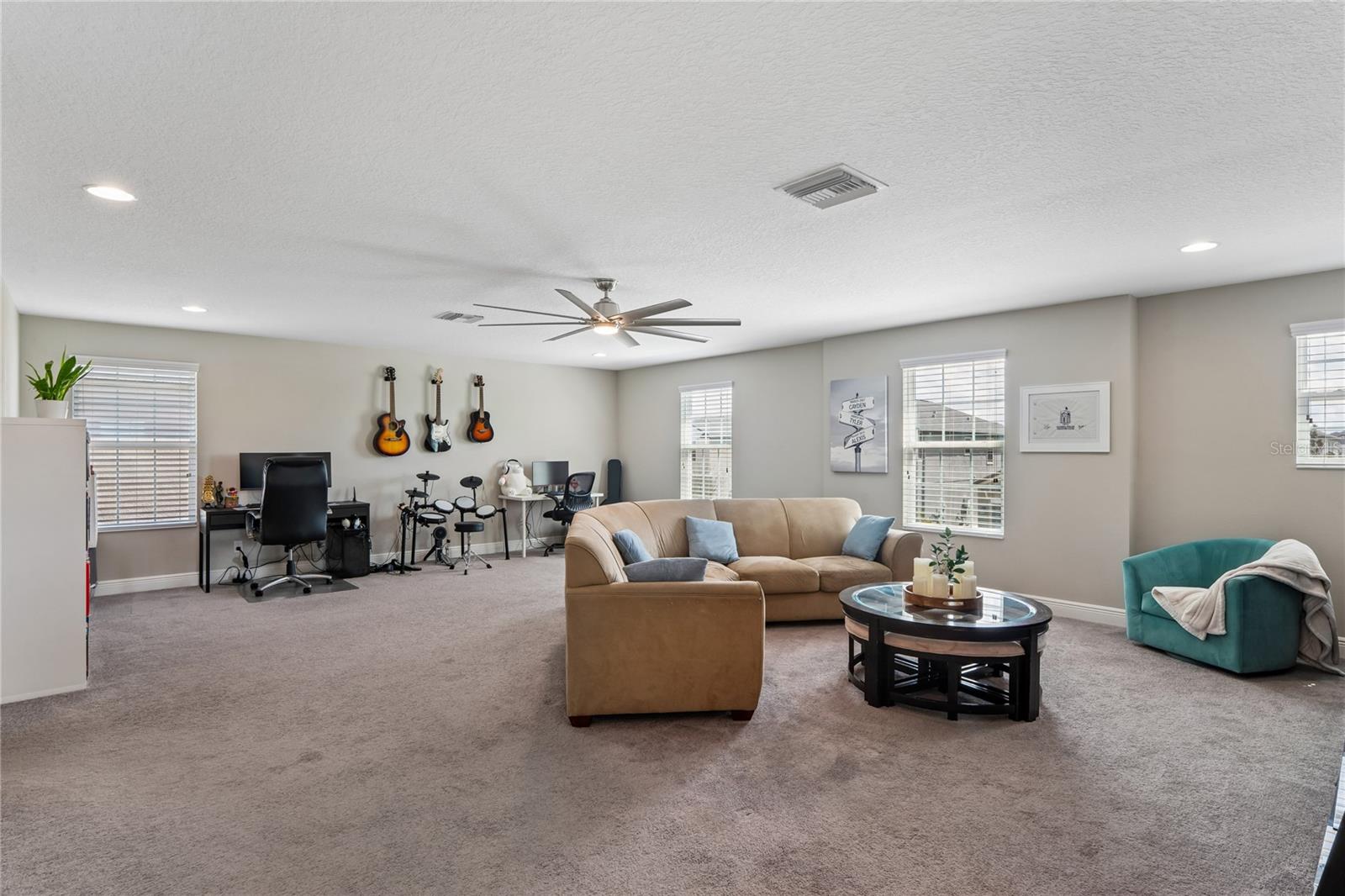 4124 CADENCE LOOP — photo 18