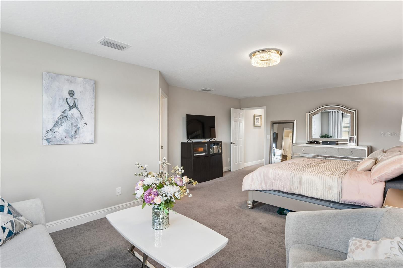 4124 CADENCE LOOP — photo 24