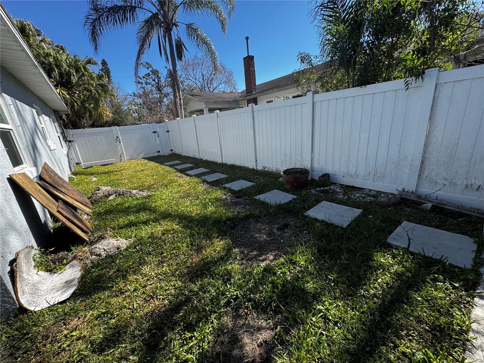 6914 N OLA AVE — photo 32