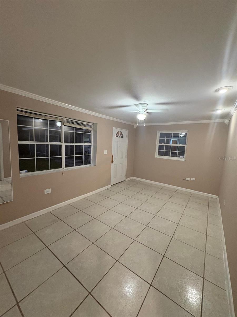 6914 N OLA AVE — photo 43