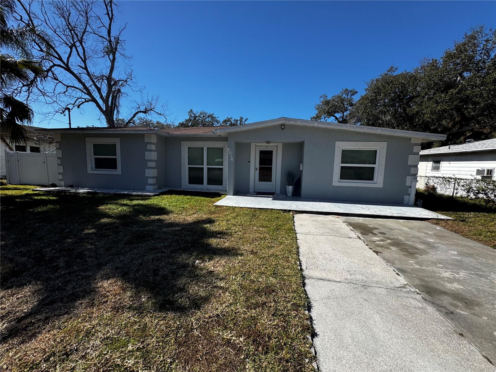6914 N OLA AVE — photo 9
