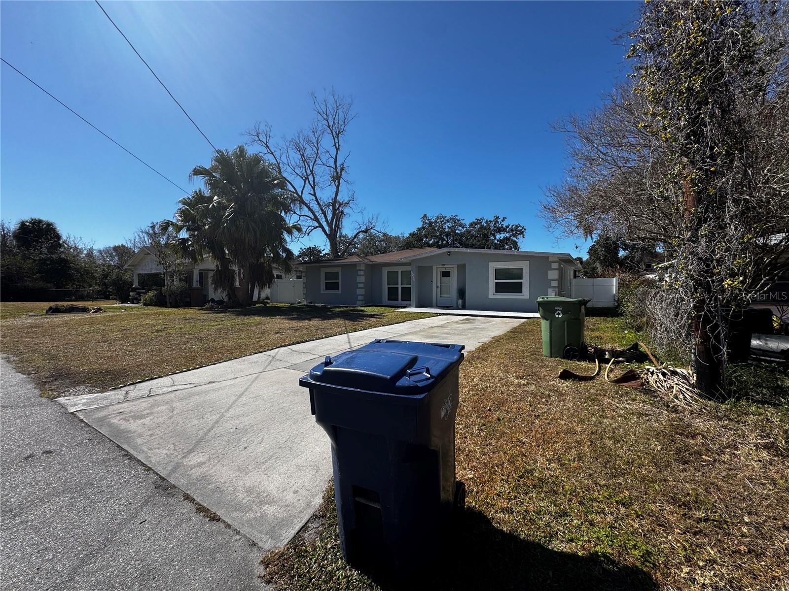 6914 N OLA AVE — photo 5