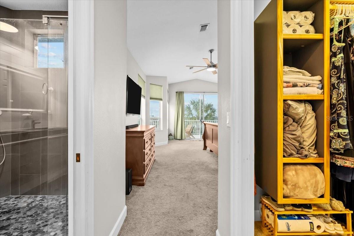 8117 BRIGHTON DR — photo 34