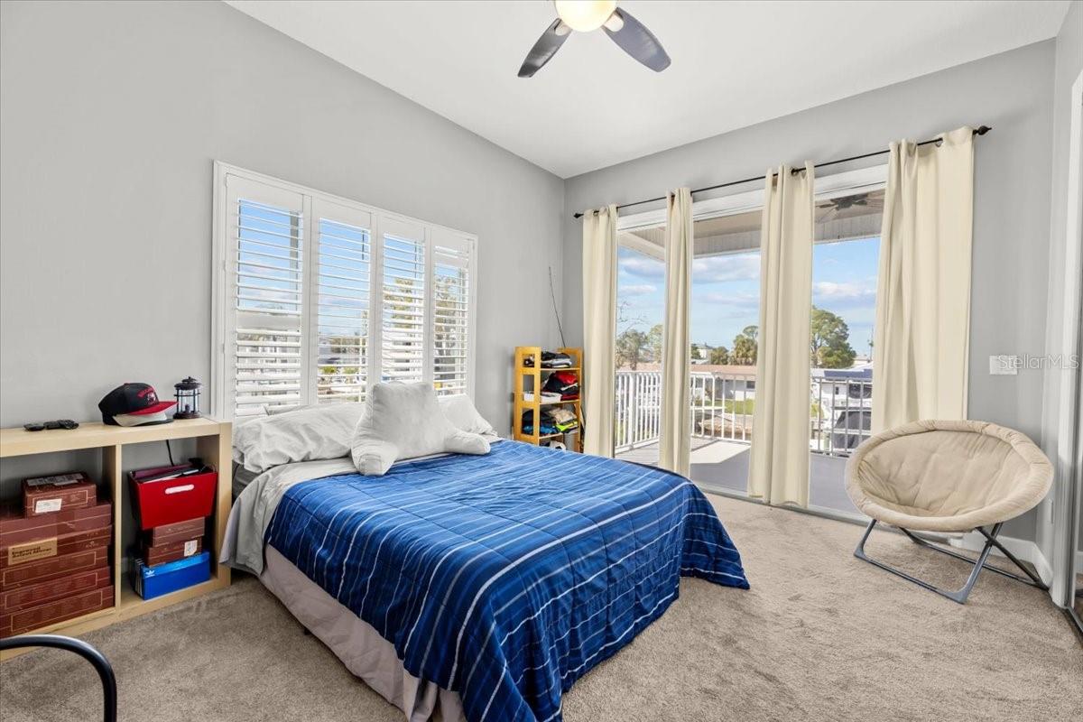 8117 BRIGHTON DR — photo 41