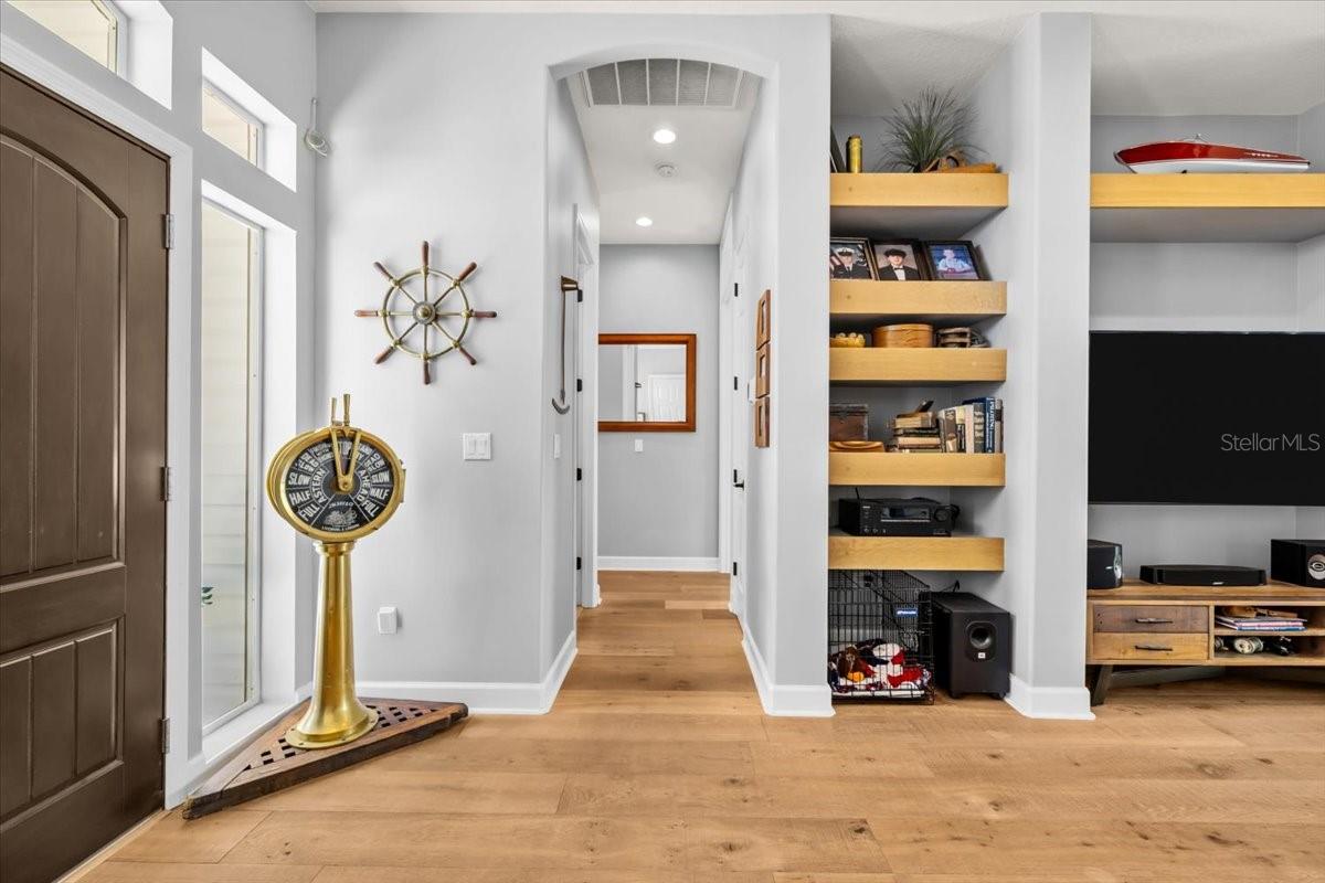 8117 BRIGHTON DR — photo 10