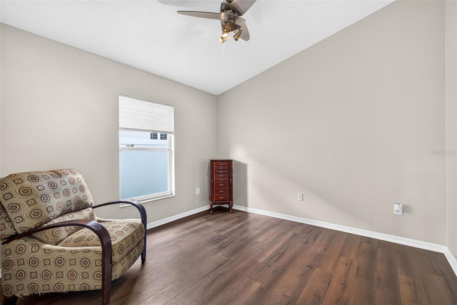 29454 CROSSLAND DR — photo 30