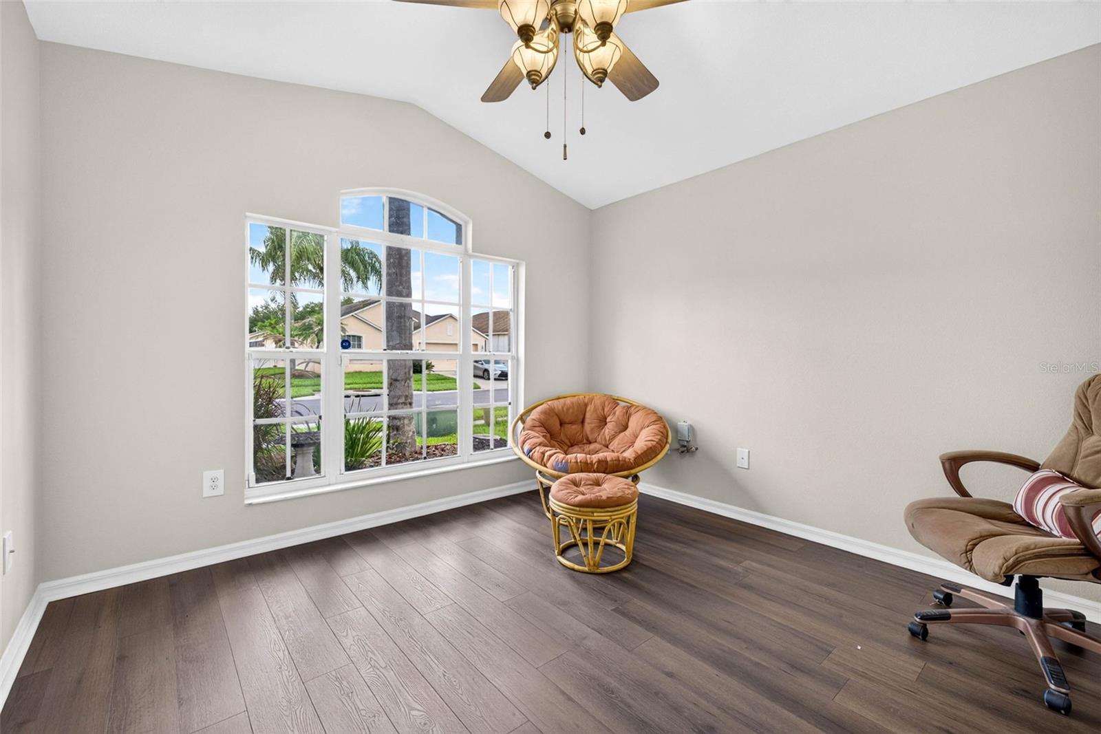 29454 CROSSLAND DR — photo 28