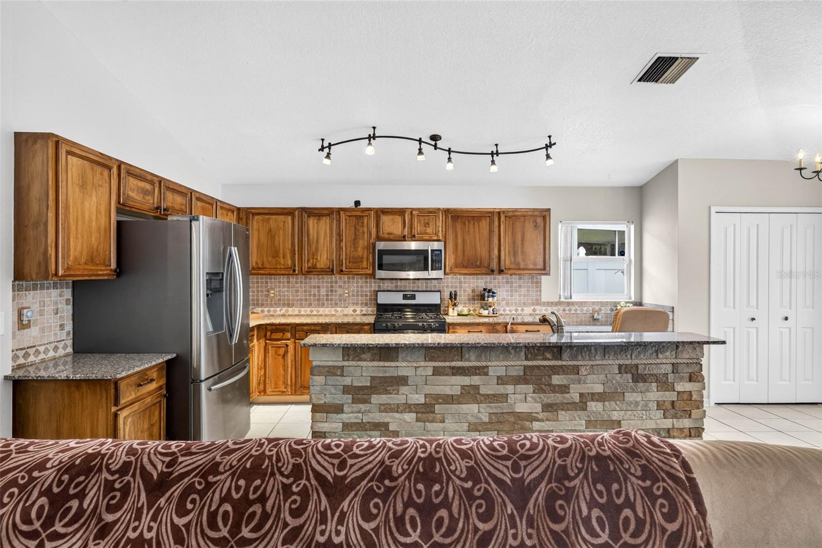29454 CROSSLAND DR — photo 18