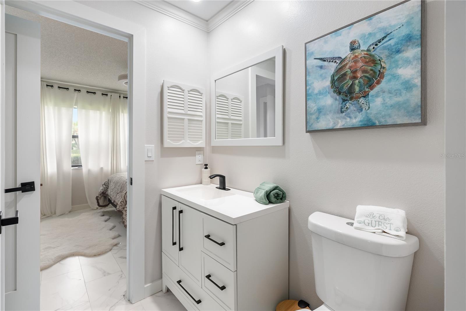 6135 HERITAGE LN #6135 — photo 17