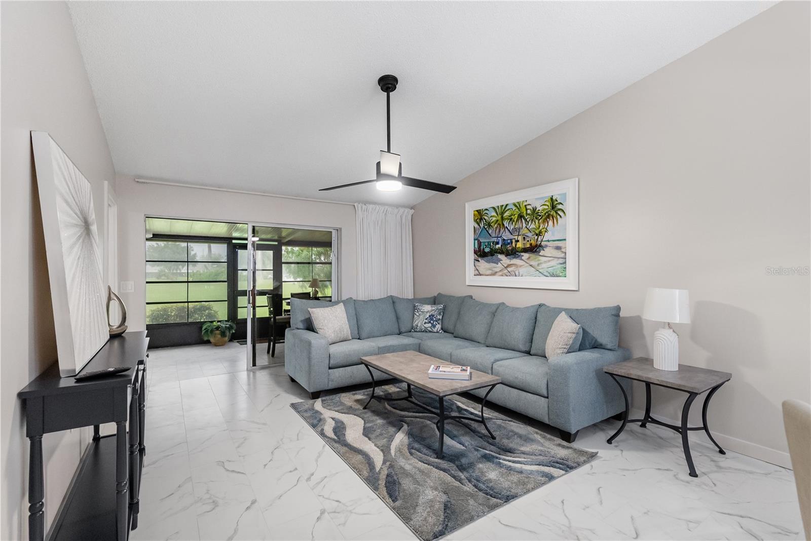 6135 HERITAGE LN #6135 — photo 8