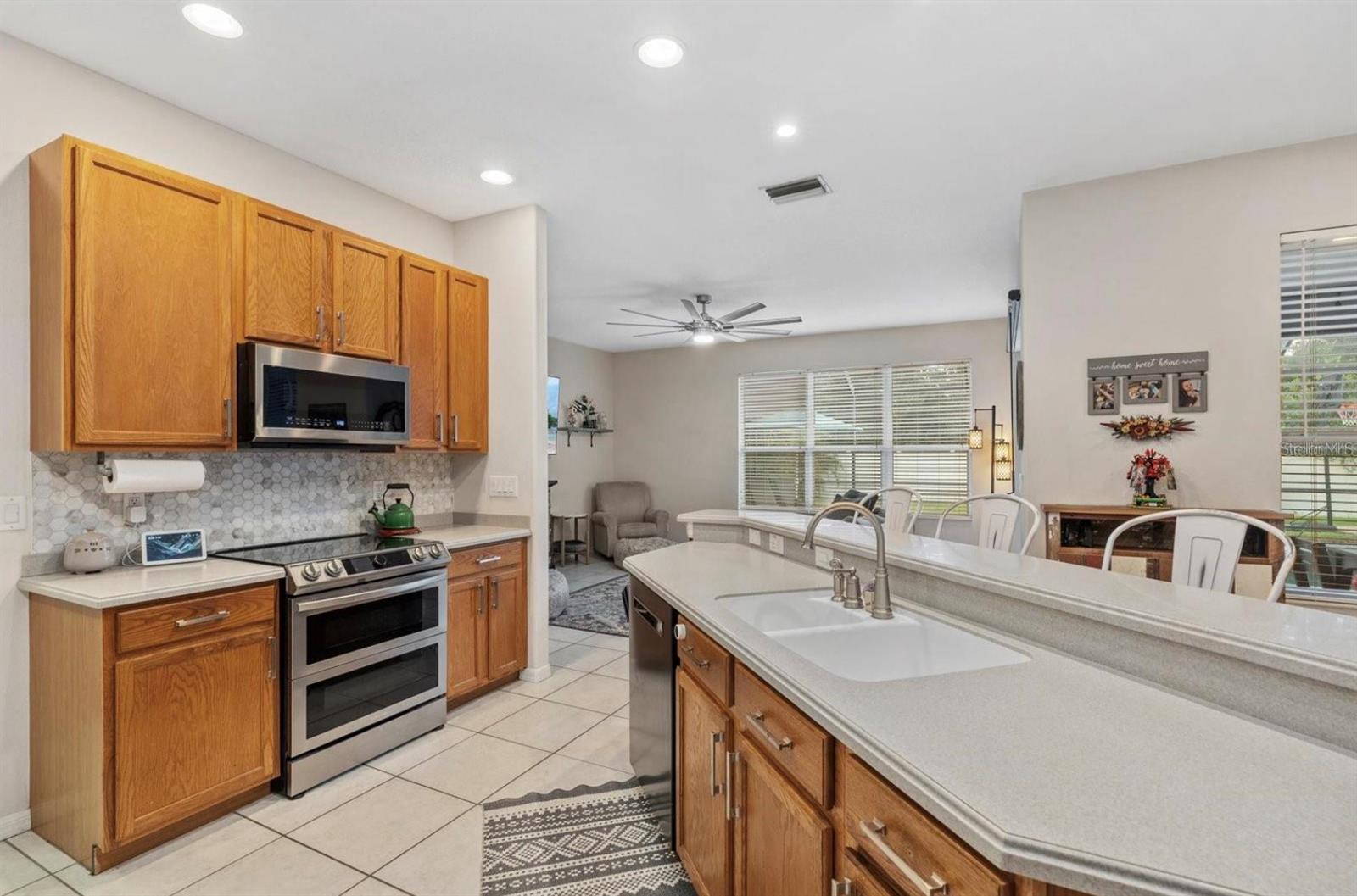 1602 PINYON PINE DR — photo 2