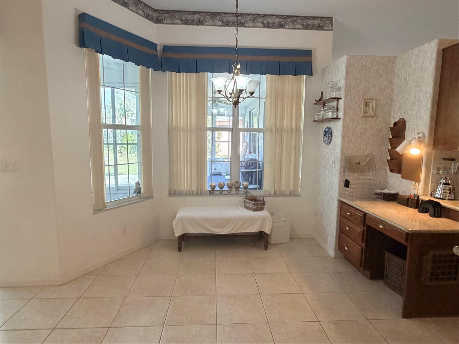 6617 SEVEN PINES DR — photo 22
