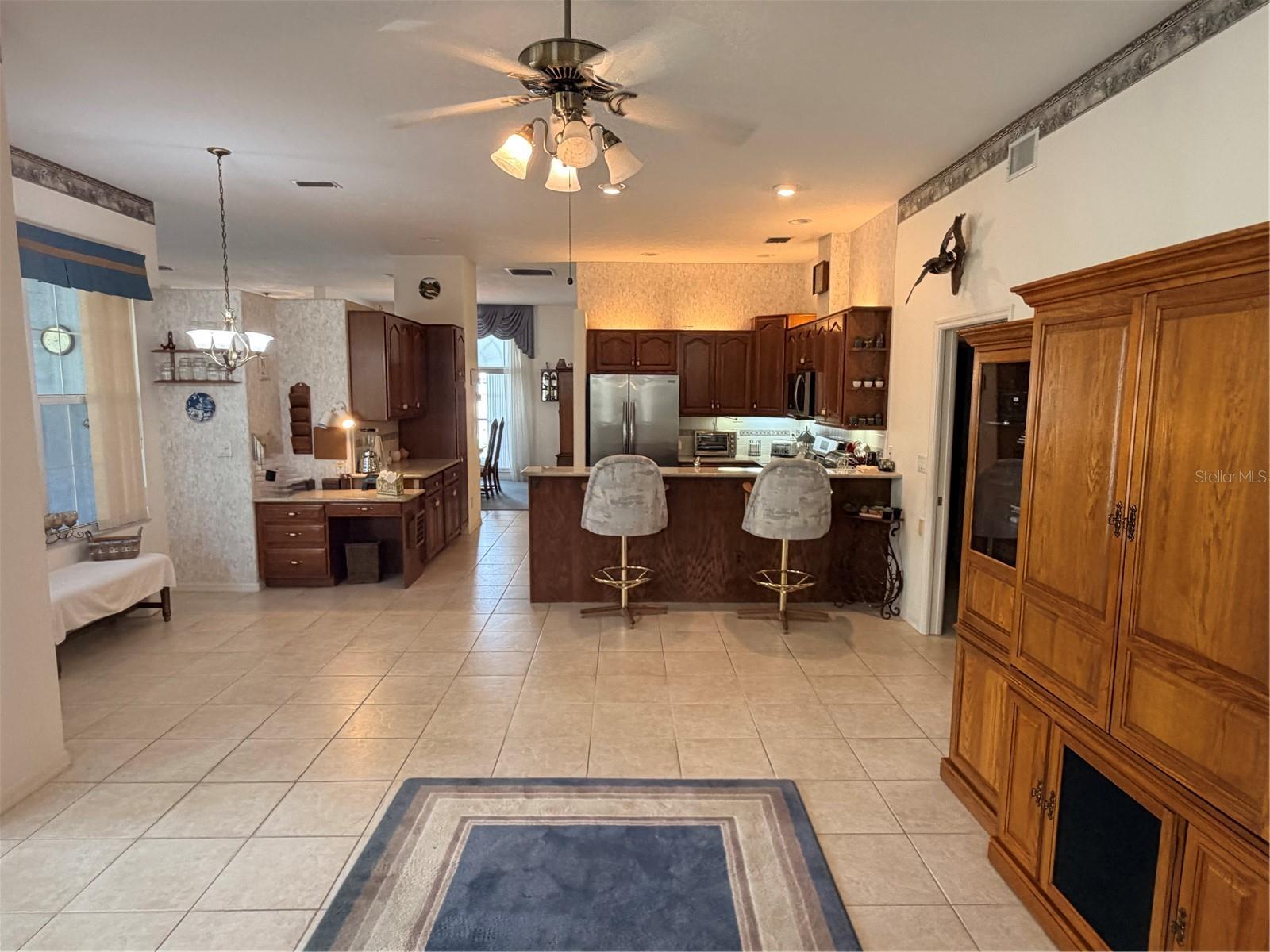 6617 SEVEN PINES DR — photo 28