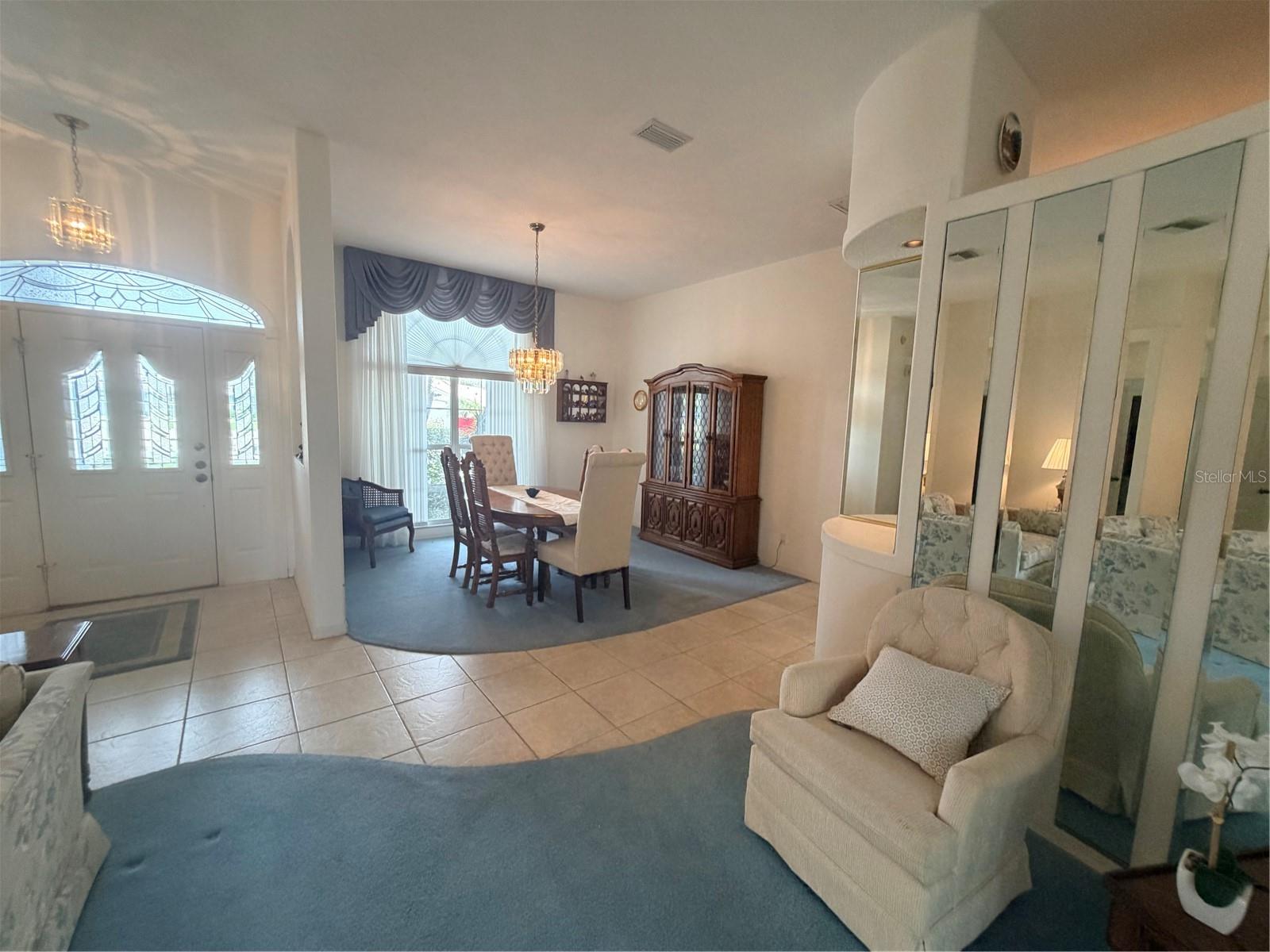 6617 SEVEN PINES DR — photo 12
