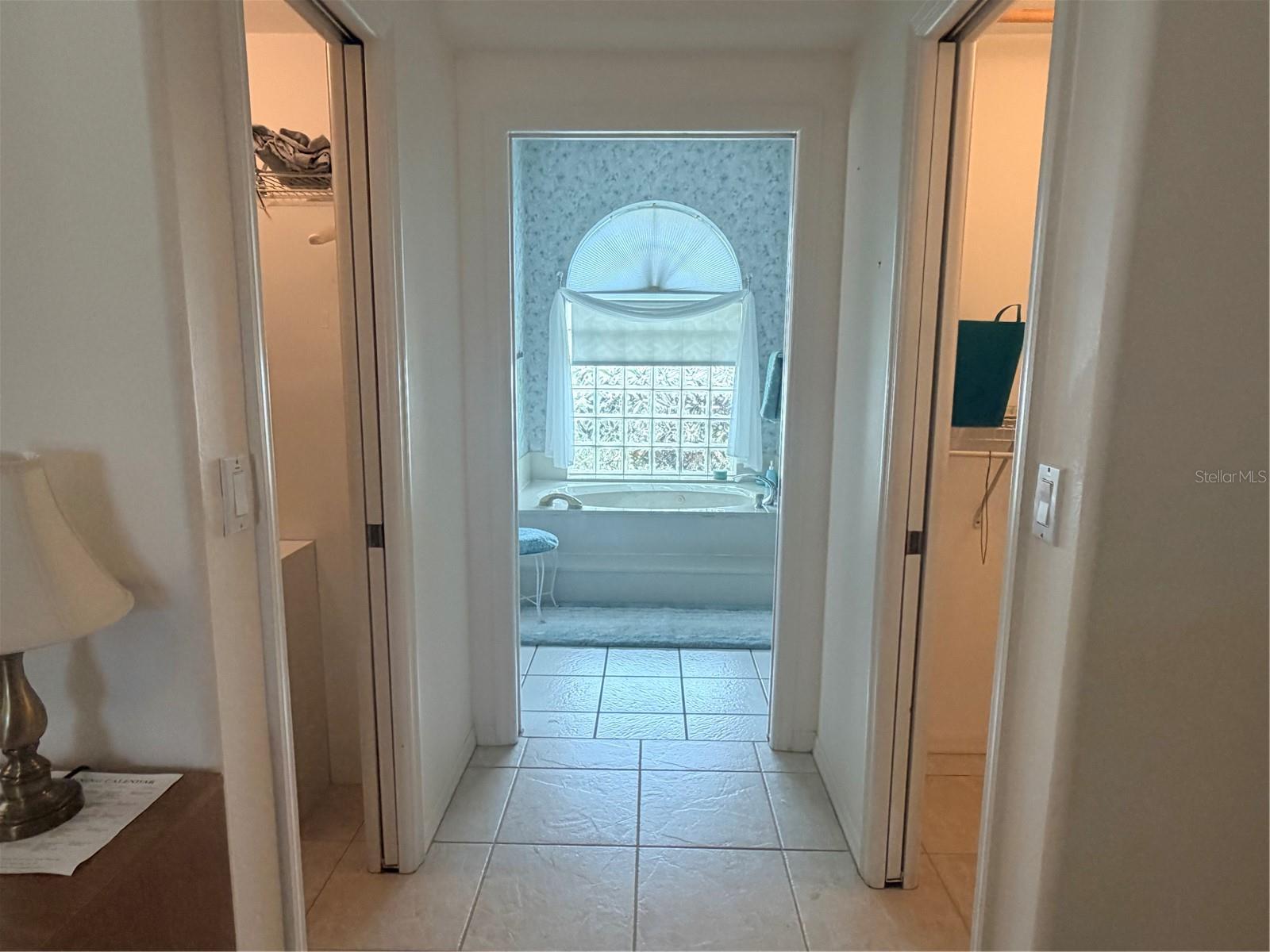 6617 SEVEN PINES DR — photo 17